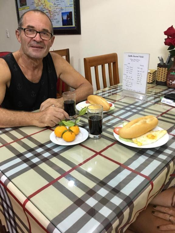 Catba Central Hotel Dong Khe Sau 外观 照片